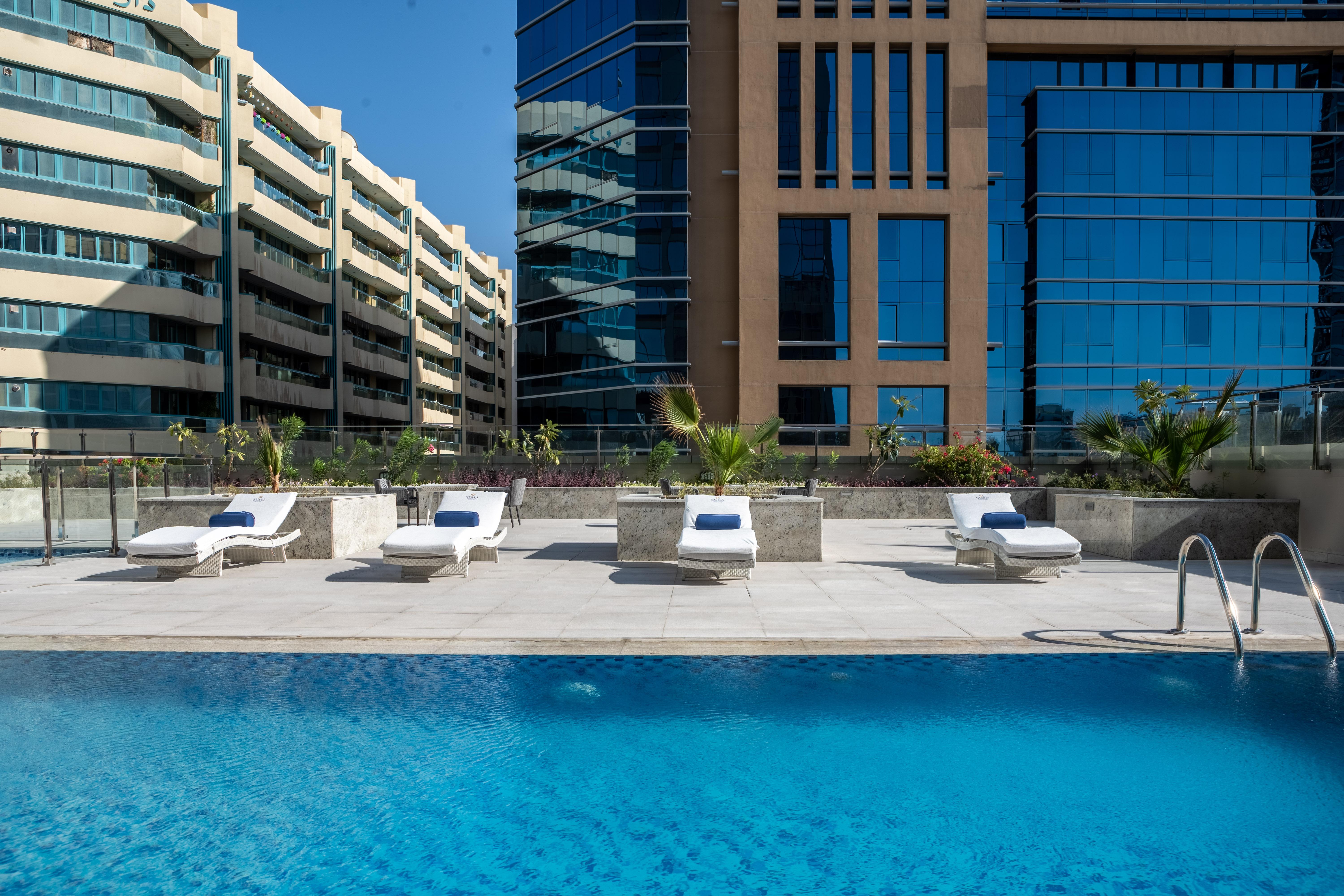 Suha Mina Rashid Hotel Apartments Dubái Exterior foto